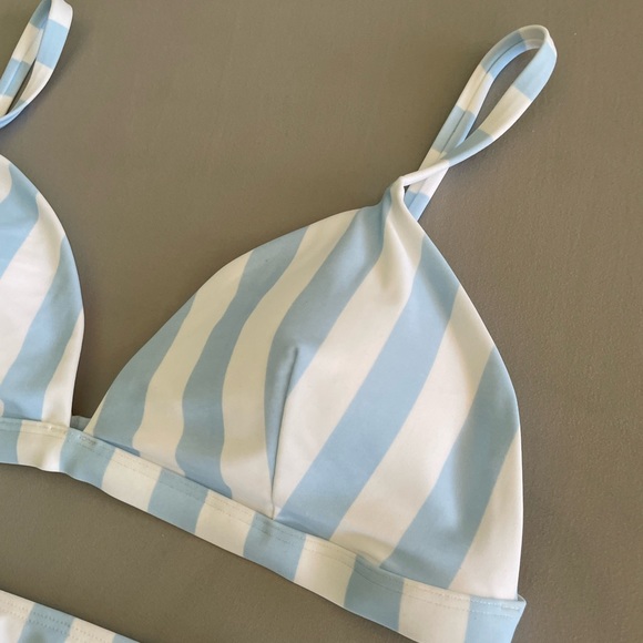NWT Hollister Striped Bikini, Light Blue/White - Picture 4 of 6